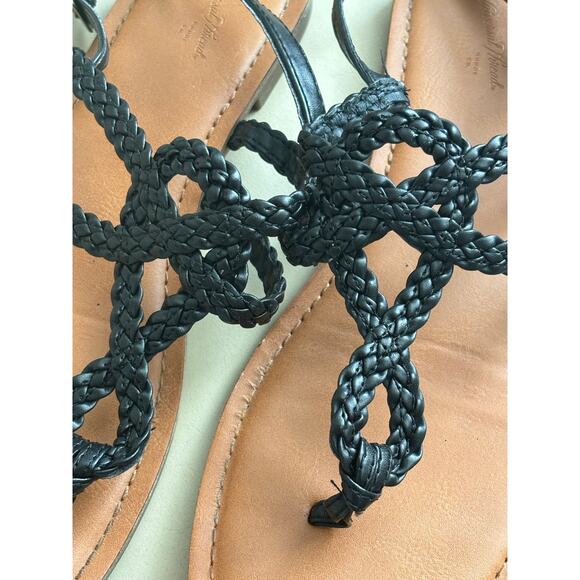 Universal Thread size 8.5 - Criss-Cross Braided Sandals - Picture 3 of 6